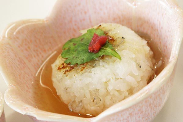 だしスープっ鯛 鯛だしレシピ 焼きおにぎり鯛茶漬け 株式会社やますえ